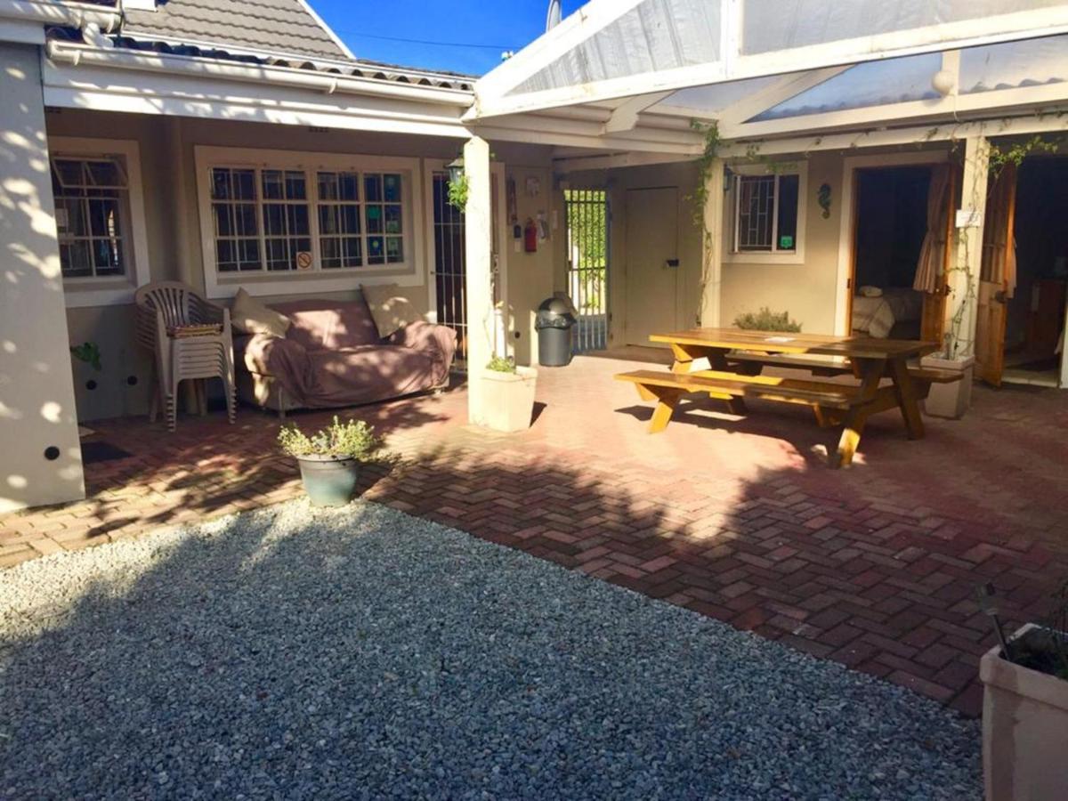 Keedols Inn & Backpackers Κνύσνα Εξωτερικό φωτογραφία