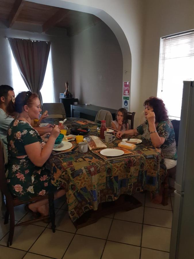 Keedols Inn & Backpackers Κνύσνα Εξωτερικό φωτογραφία